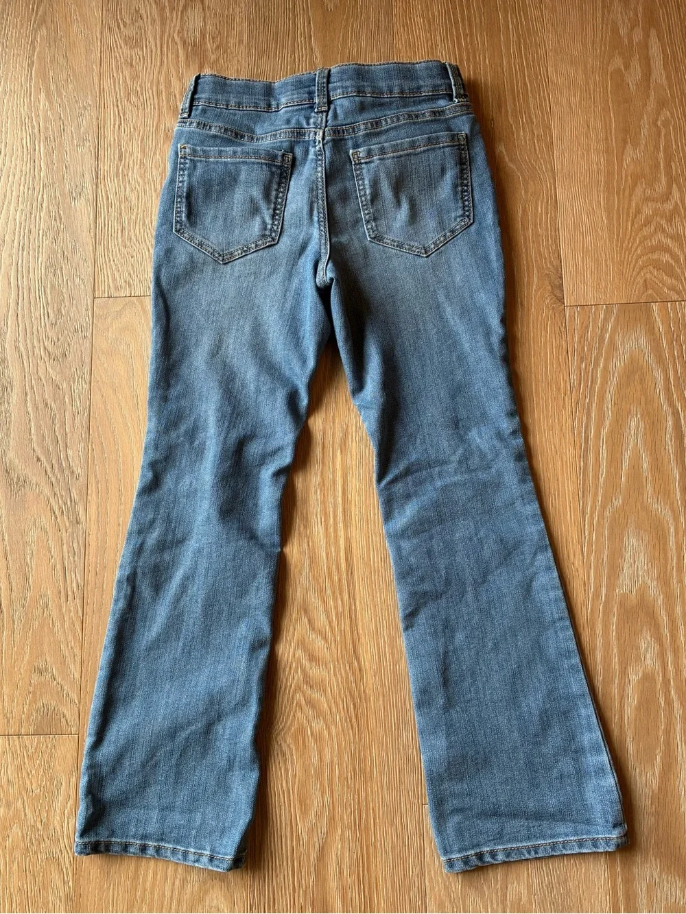 OshKosh B'gosh Medium Wash Boot Cut Kids Size 7 Jeans Flare Denim